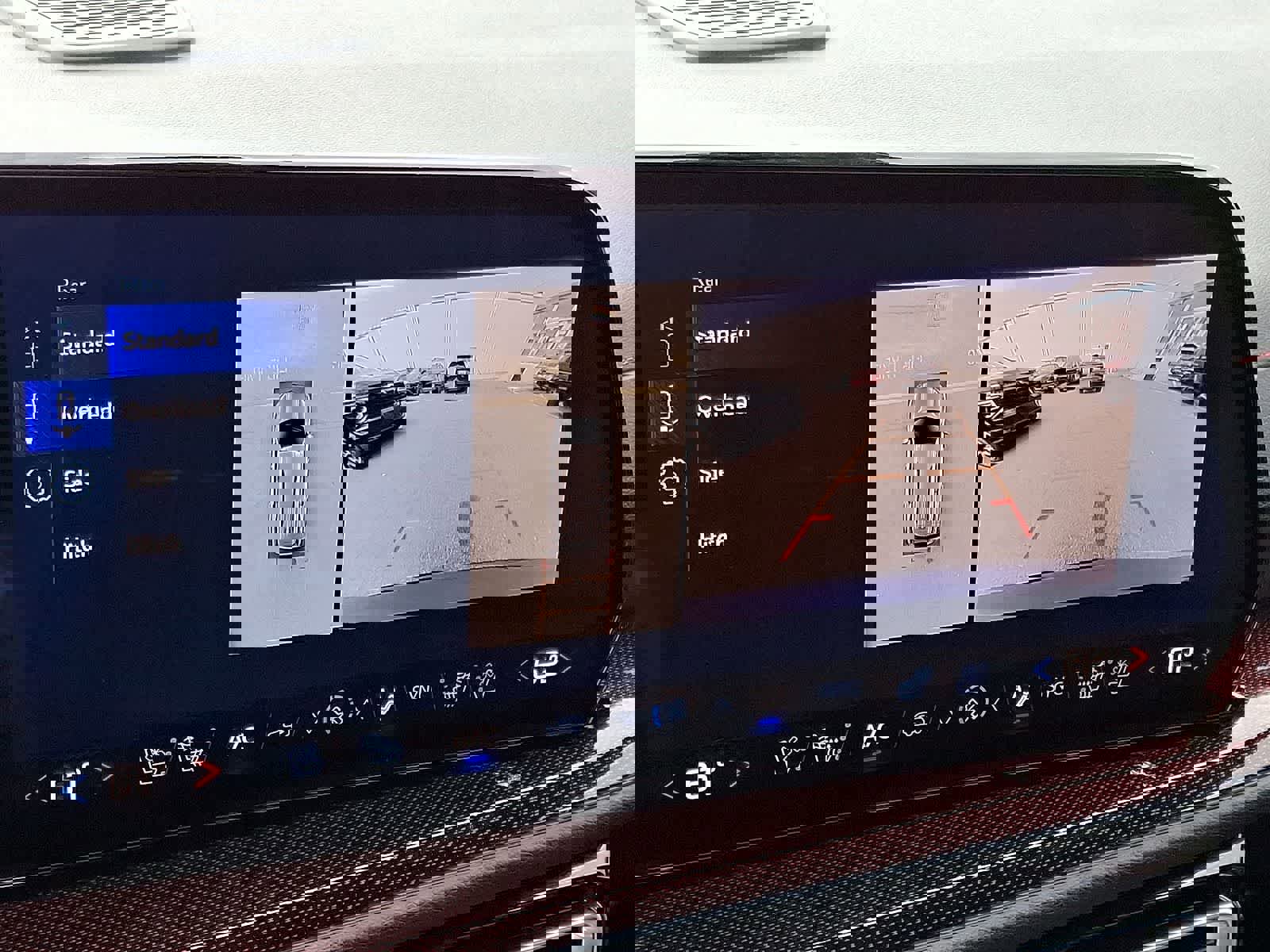 Used 2026 Chevrolet Traverse RS image 21