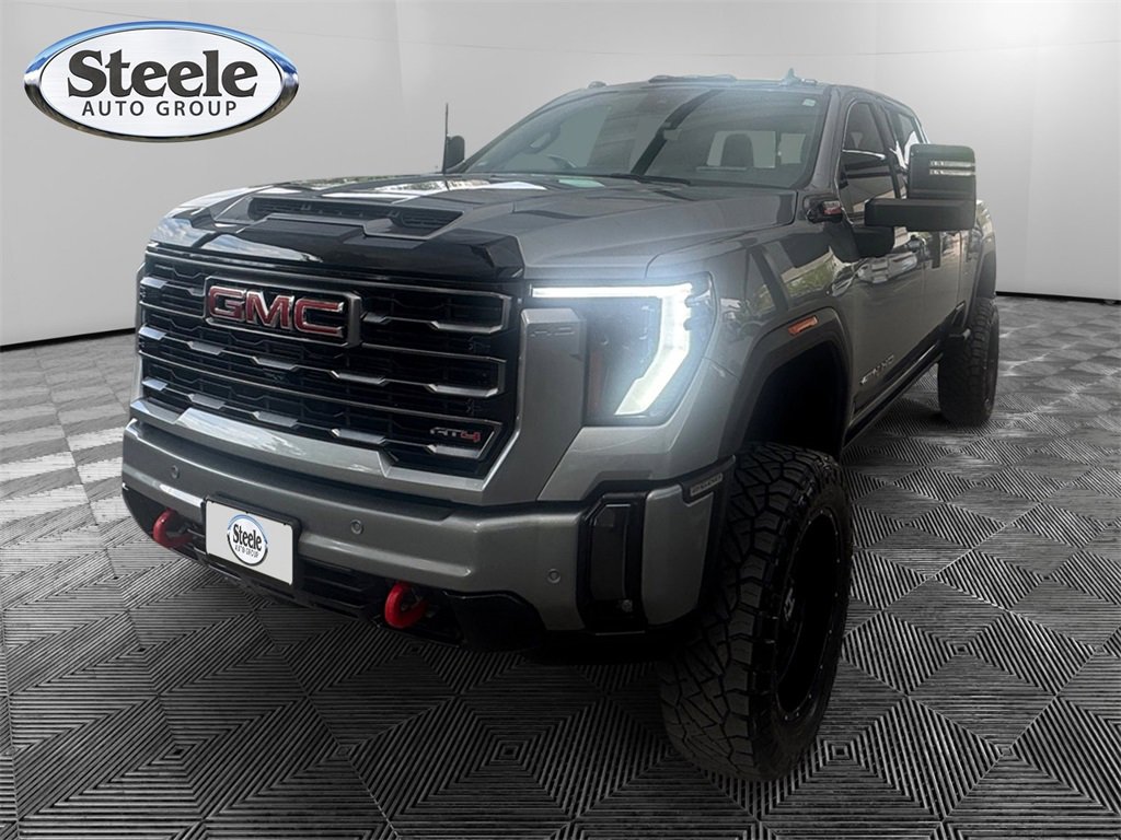 Used 2024 GMC Sierra 2500 AT4 w/ AT4 Premium Plus Package
