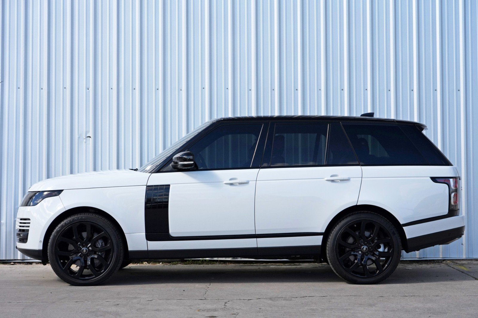 Used 2020 Land Rover Range Rover HSE AWD/4WD image 8