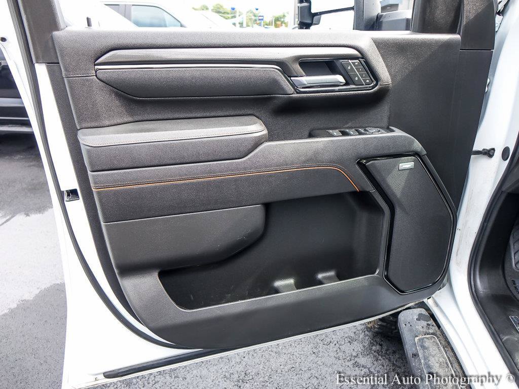 Used 2025 GMC Sierra 2500 AT4 w/ AT4 Premium Plus Package AWD/4WD image 22