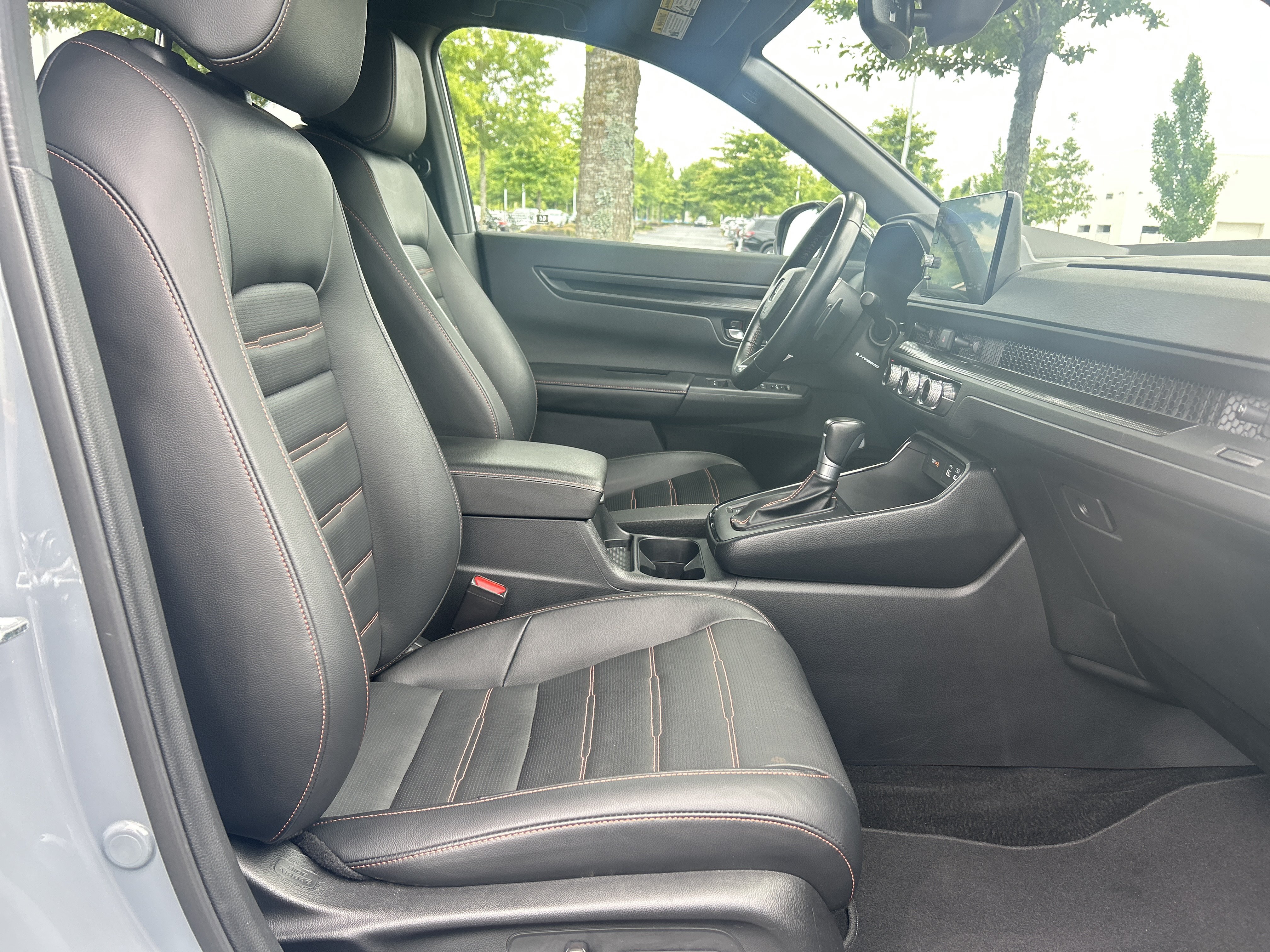 Certified 2025 Honda CR-V Sport-L image 31