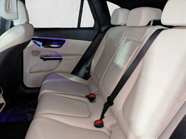 New 2026 Mercedes-Benz GLC 300 image 17