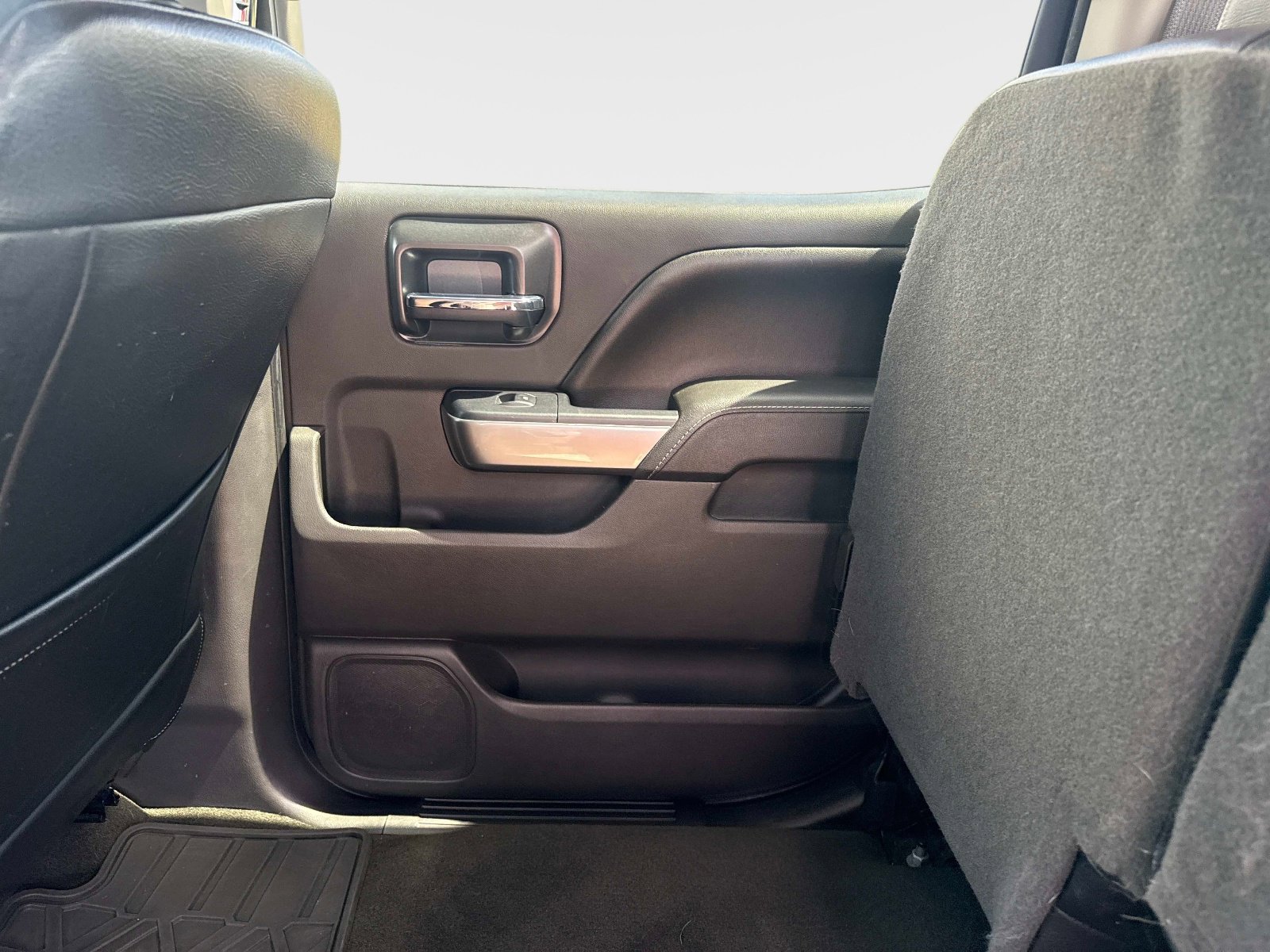 Used 2016 Chevrolet Silverado 1500 LT w/ Trailering Package RWD image 12