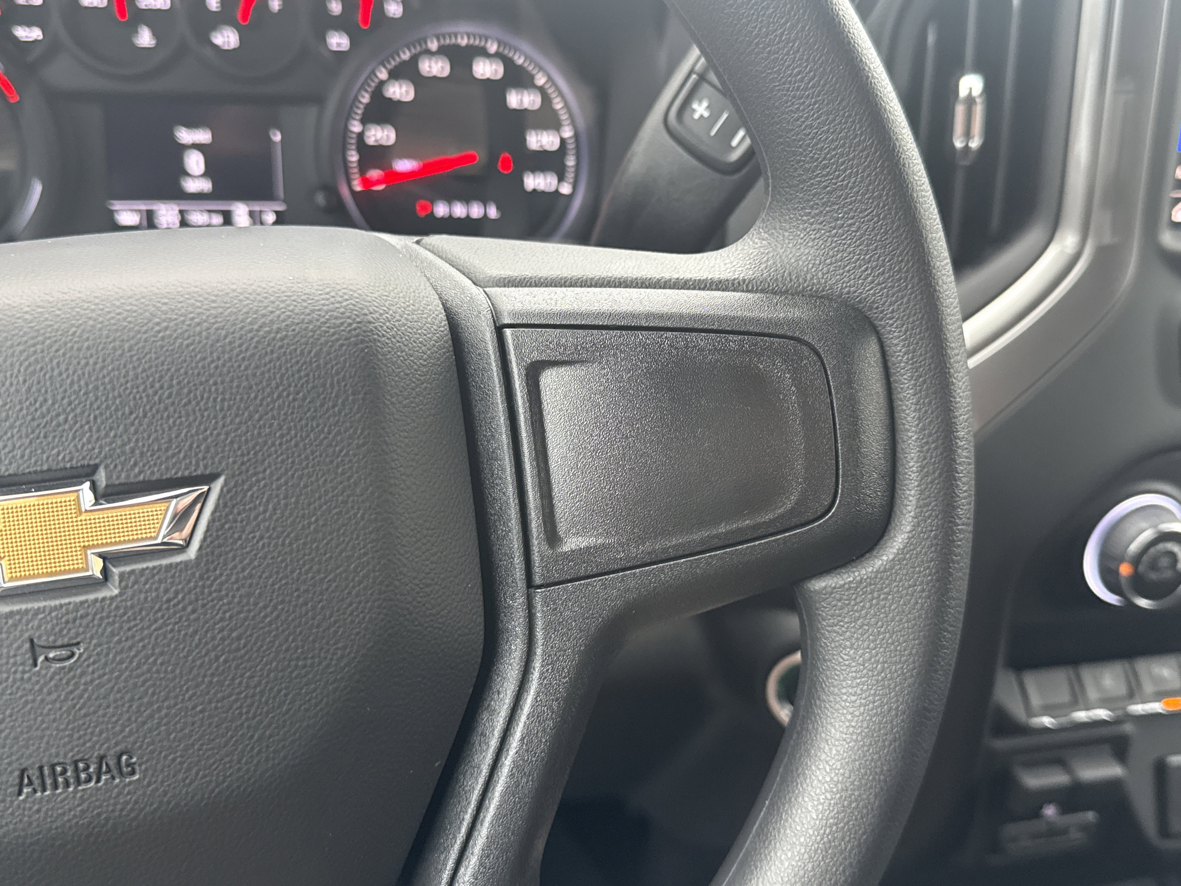 Used 2026 Chevrolet Silverado 2500 Custom w/ Custom Value Package image 20