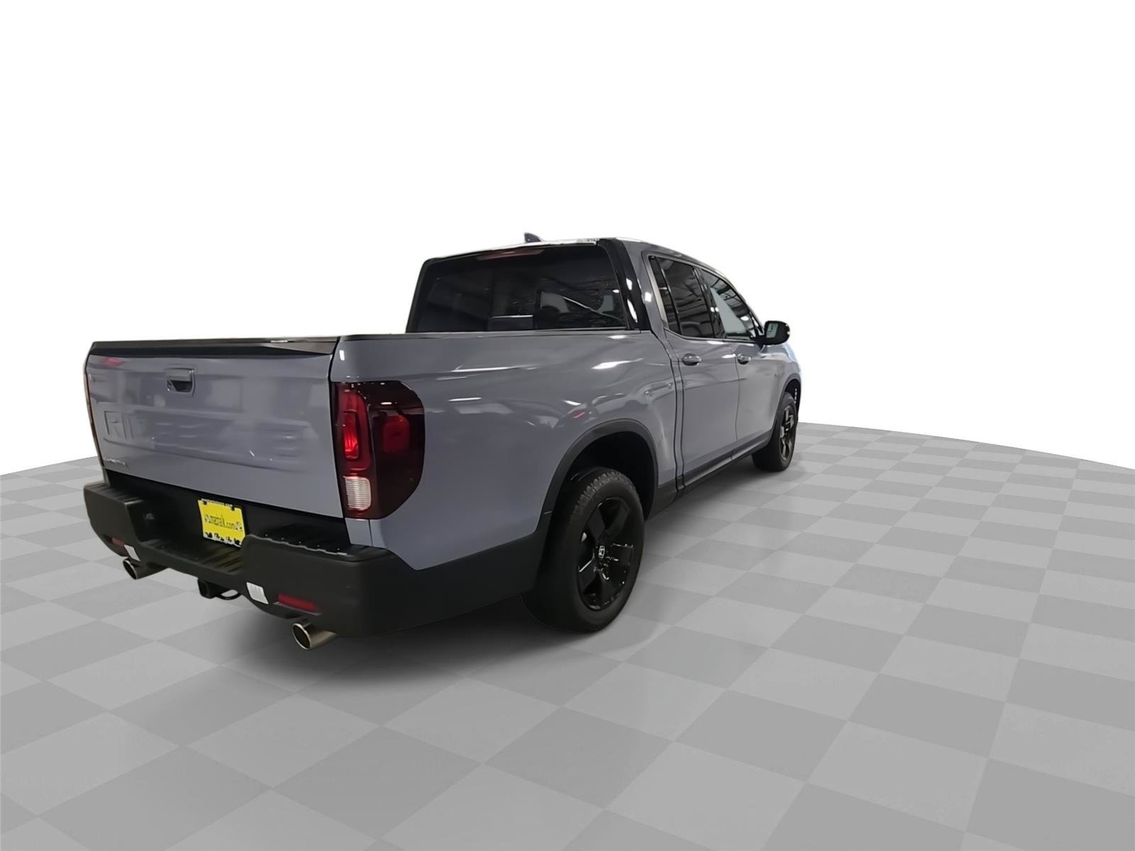 Used 2025 Honda Ridgeline Black Edition image 7