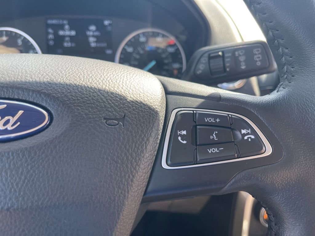 Used 2020 Ford EcoSport Titanium image 11