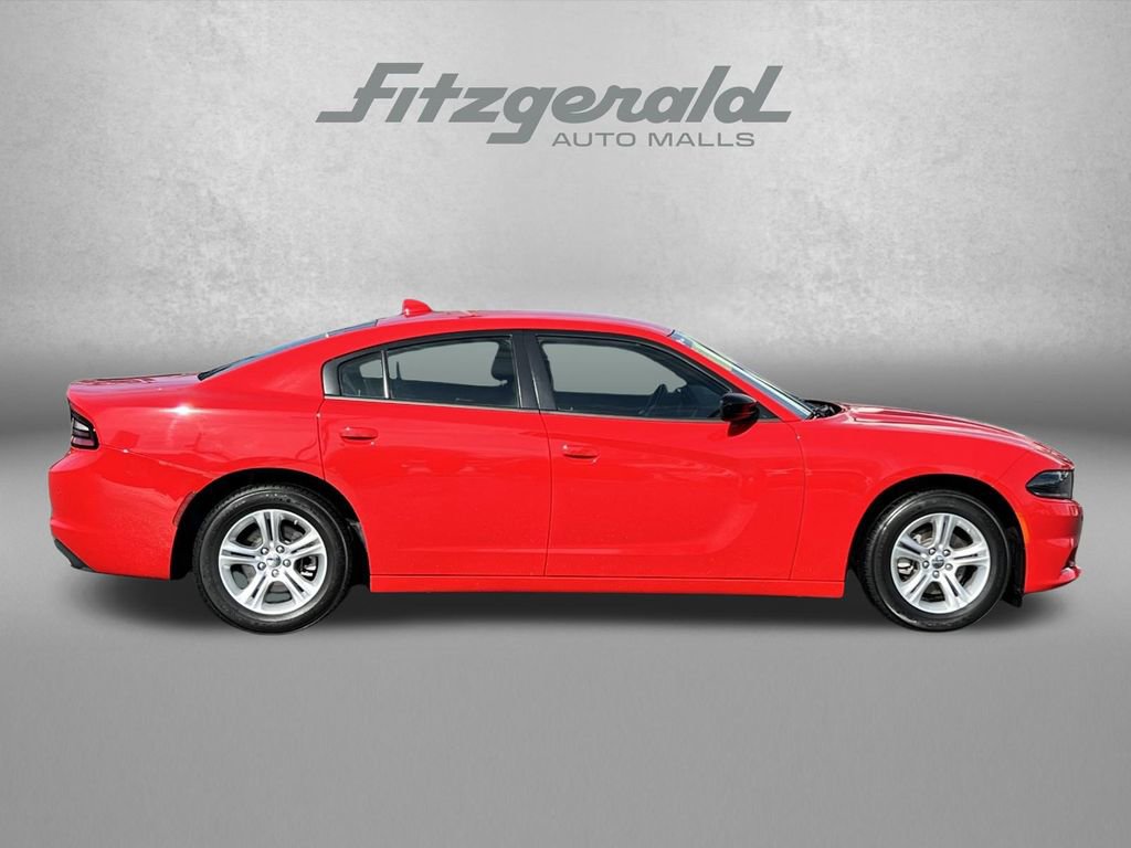 Used 2023 Dodge Charger SXT image 4