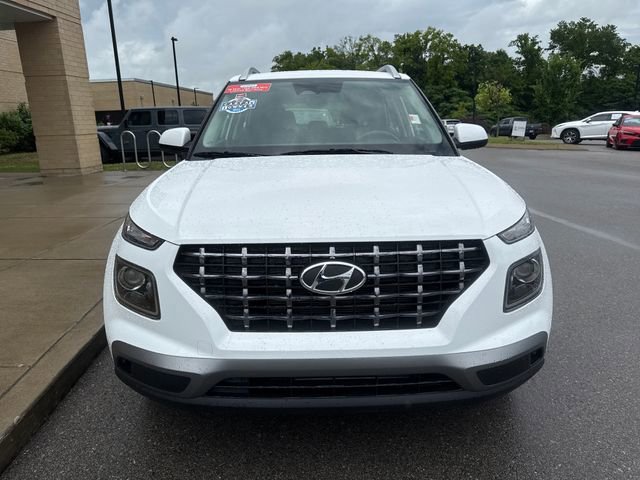 Used 2026 Hyundai Venue SEL FWD image 7