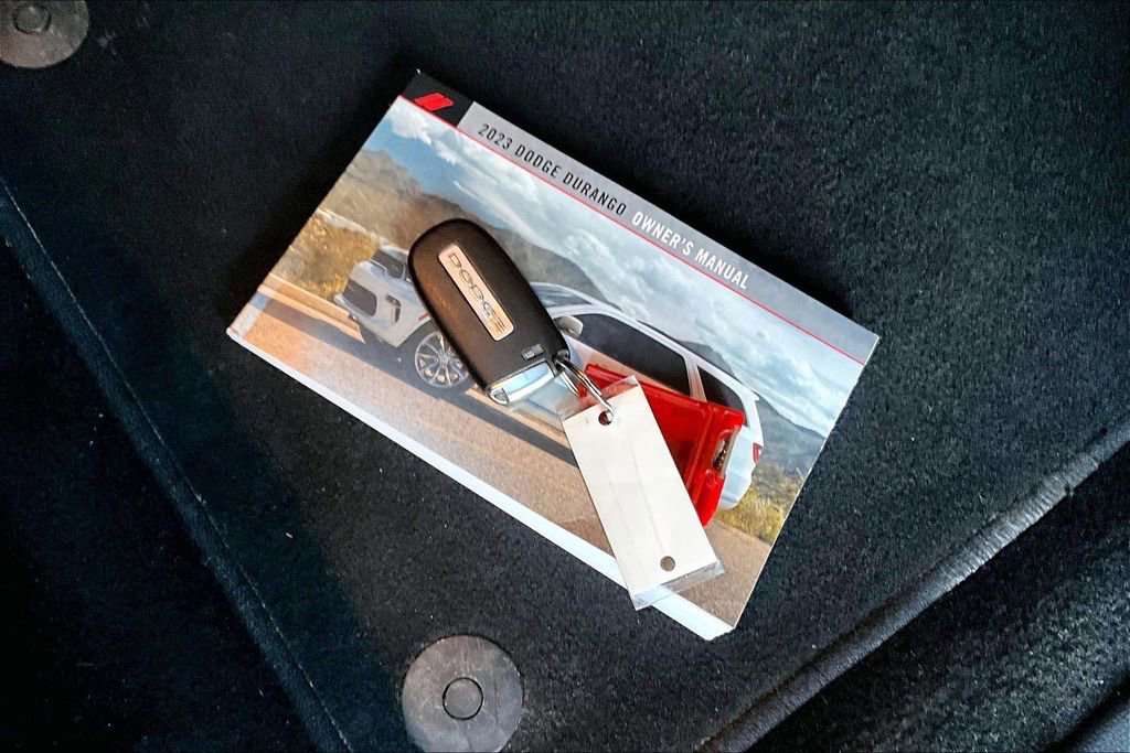 Used 2023 Dodge Durango GT image 10