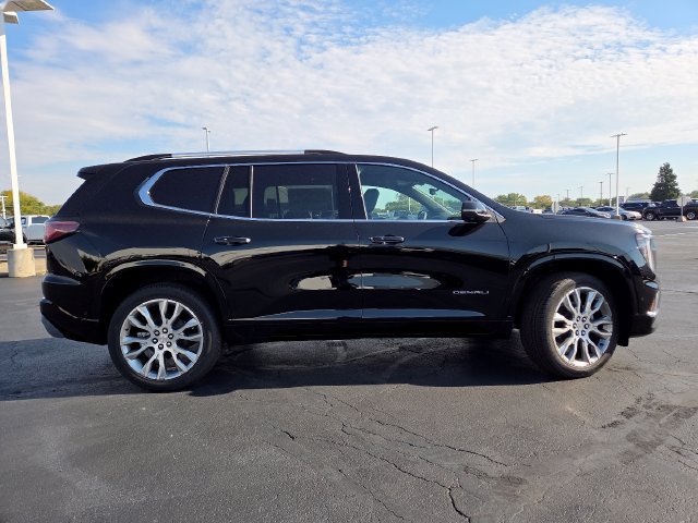 New 2027 GMC Acadia Denali w/ Denali Reserve Package AWD/4WD image 21