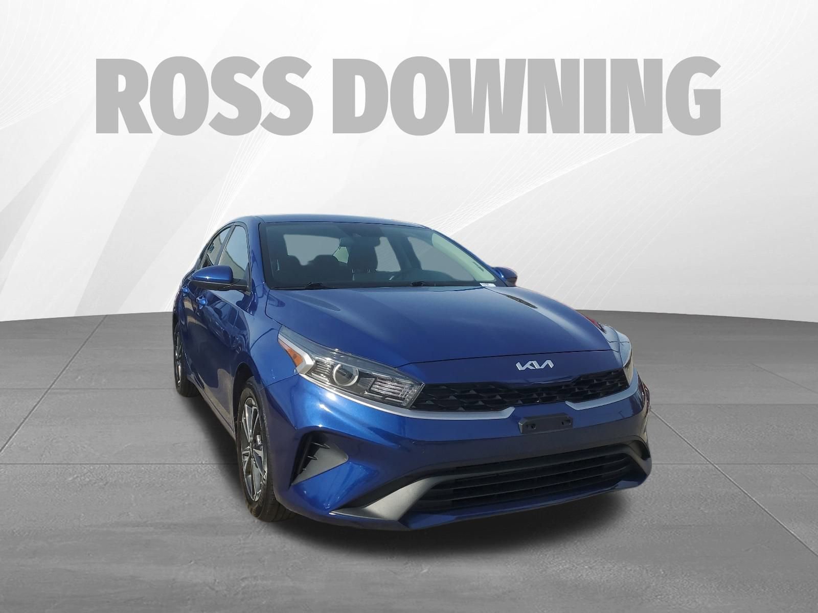 Used 2024 Kia Forte LXS image 3