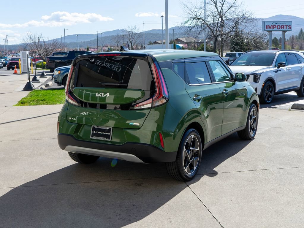 Certified 2023 Kia Soul EX image 7