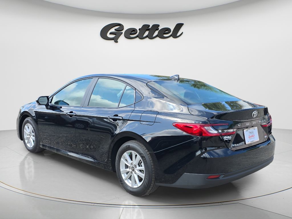 Used 2026 Toyota Camry LE image 14