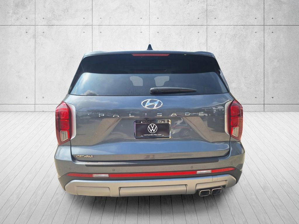 Used 2024 Hyundai Palisade SEL FWD image 4