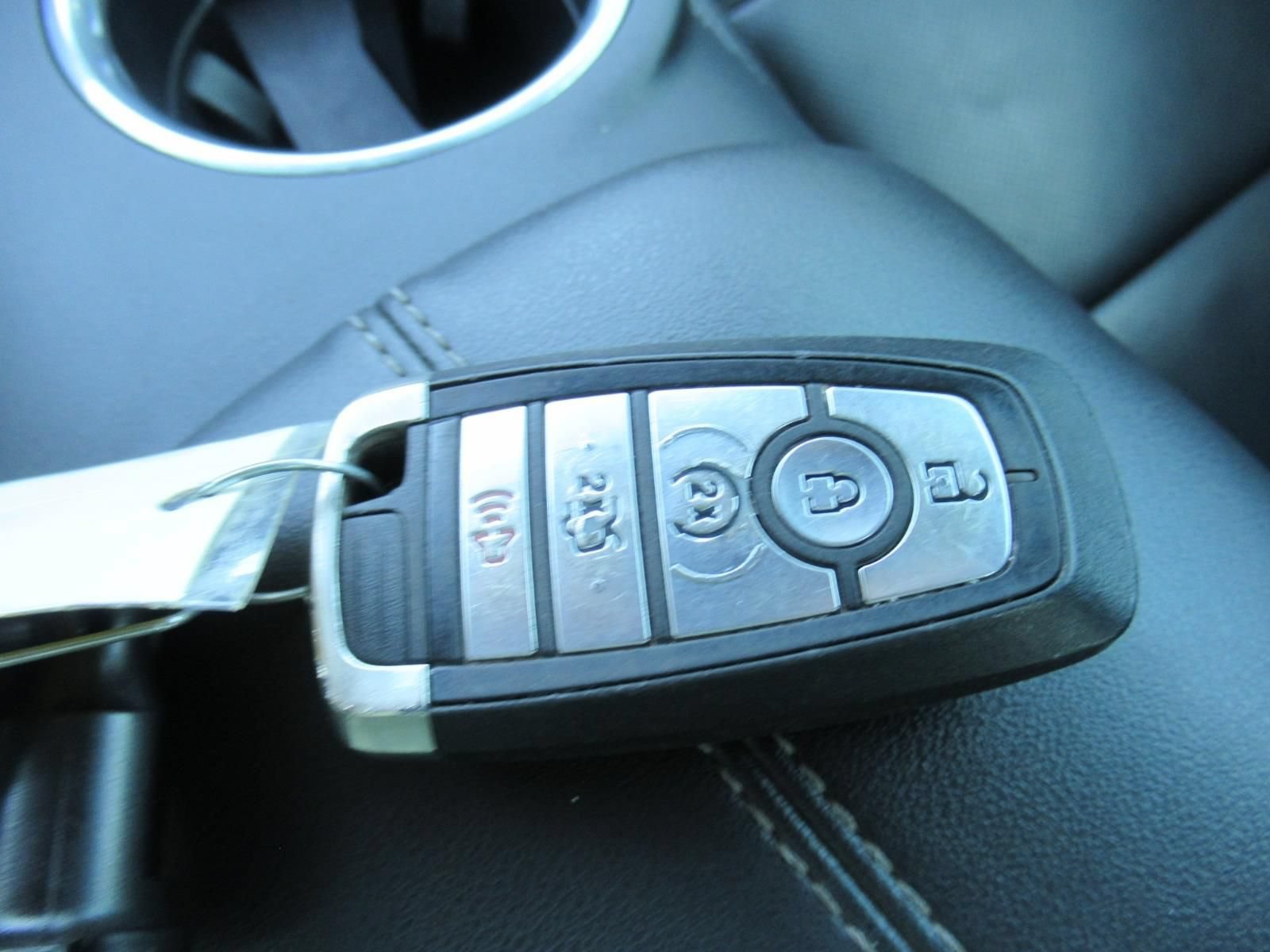 Used 2024 Ford Mustang Premium RWD image 27