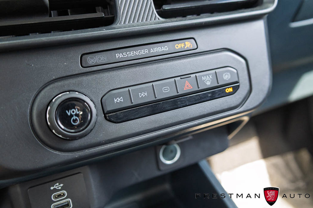 Used 2025 Ford Maverick XL FWD image 30