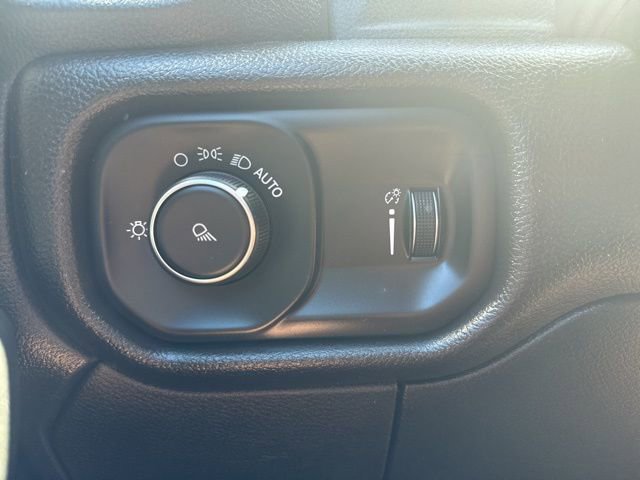 Used 2022 RAM 2500 Tradesman AWD/4WD image 12