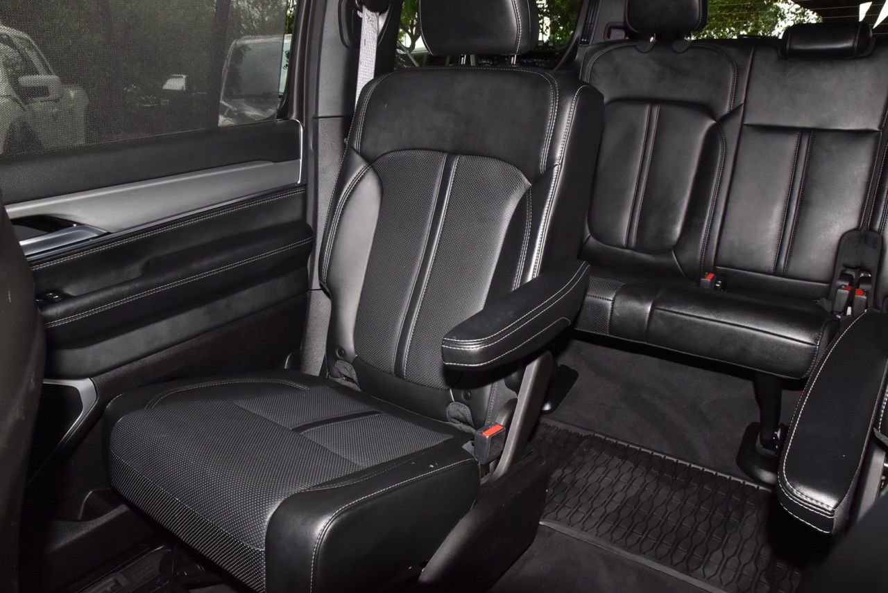 Used 2024 Jeep Wagoneer Series II w/ Convenience Group I image 21