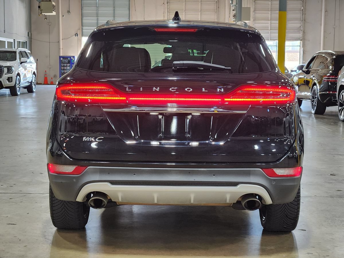 Used 2019 Lincoln MKC Reserve w/ MKC Technology Package FWD image 10