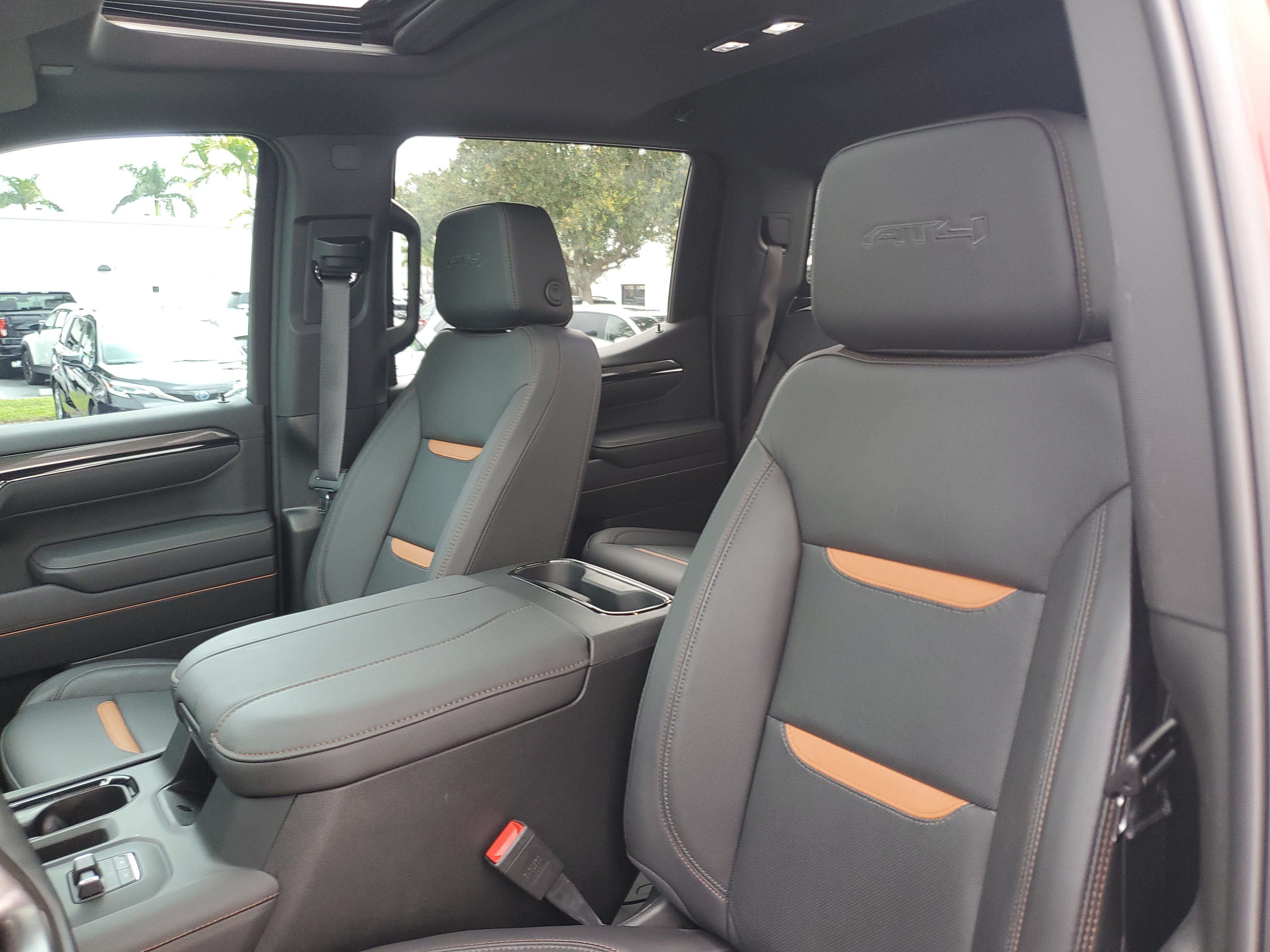Used 2026 GMC Sierra 1500 AT4 w/ AT4 Premium Package AWD/4WD image 19