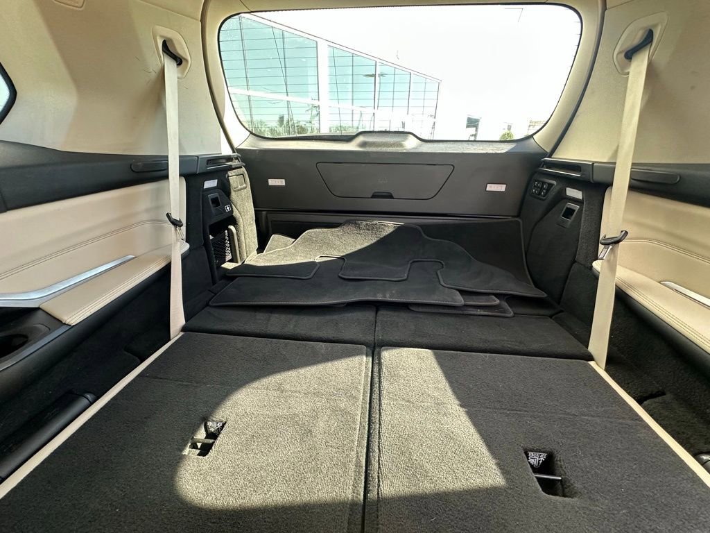 Used 2022 BMW X7 xDrive40i w/ Premium Package image 26