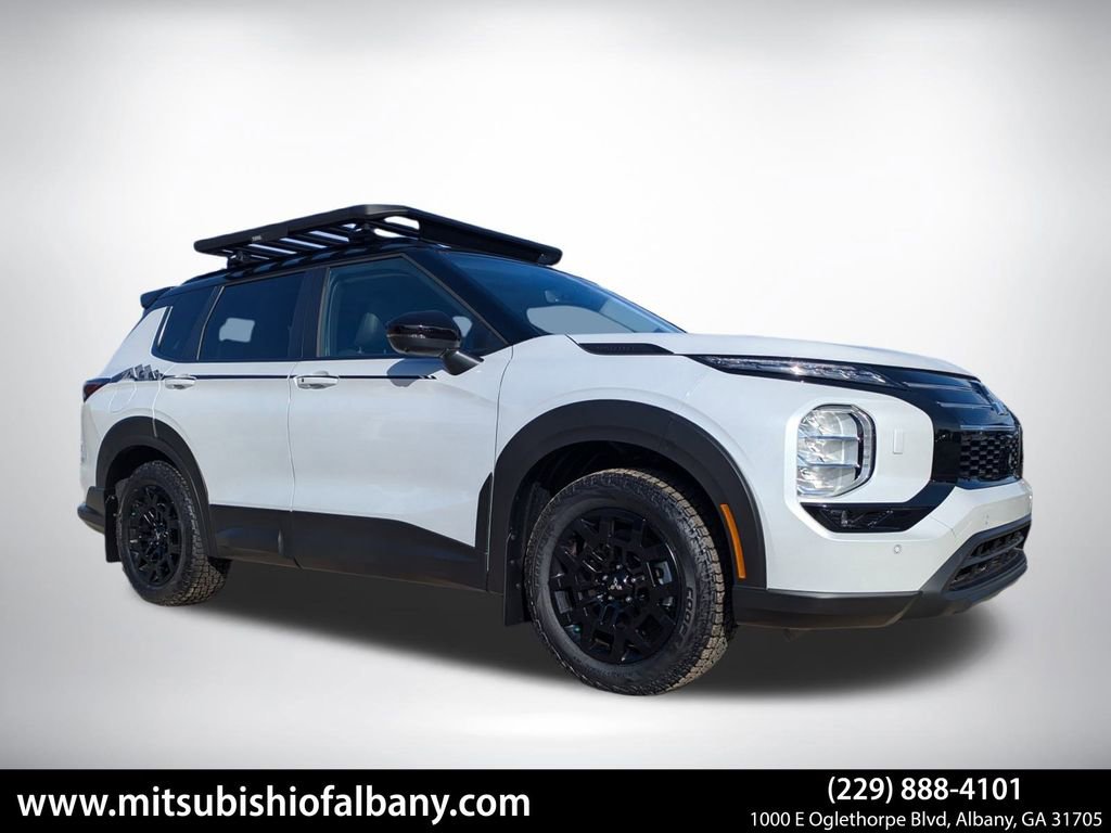 New 2026 Mitsubishi Outlander Trail Edition video 1