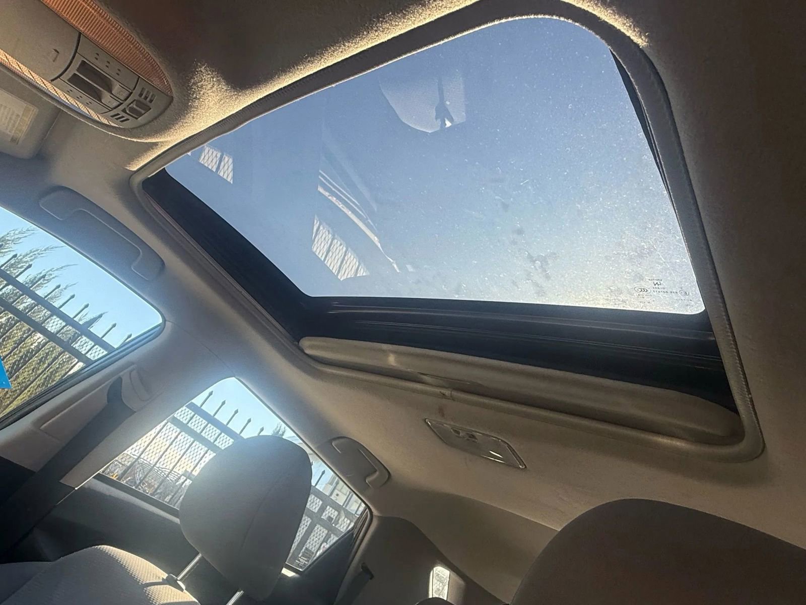 Used 2012 Toyota Matrix L image 12