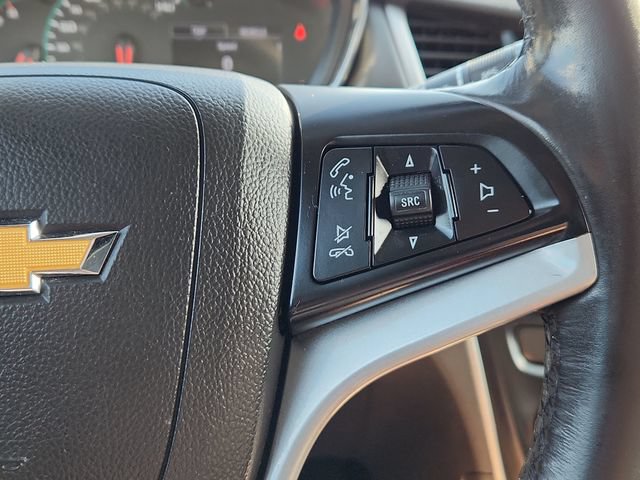 Used 2019 Chevrolet Trax LT w/ LT Convenience Package FWD image 37