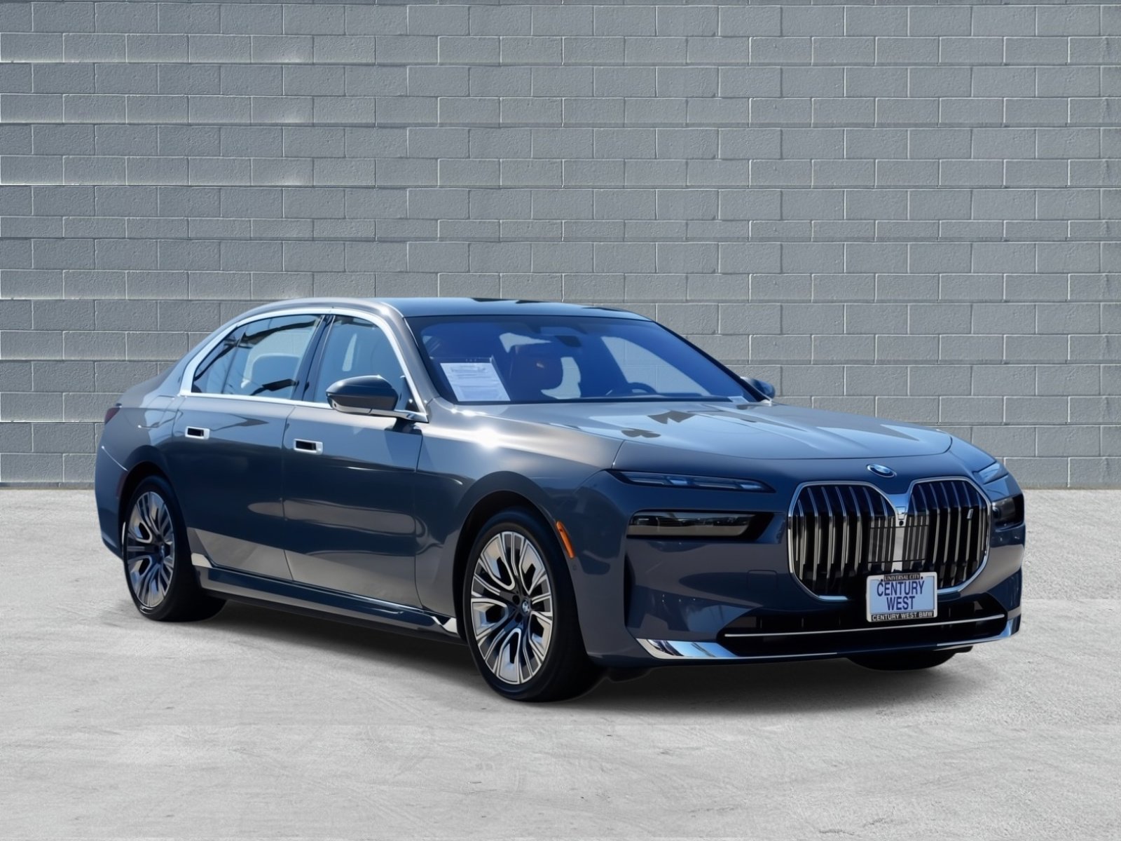 Used 2025 BMW i7 xDrive60 w/ Executive Package