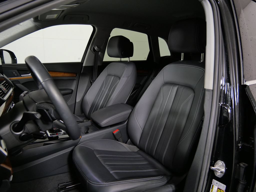 Used 2023 Audi Q5 2.0T Premium AWD/4WD image 10