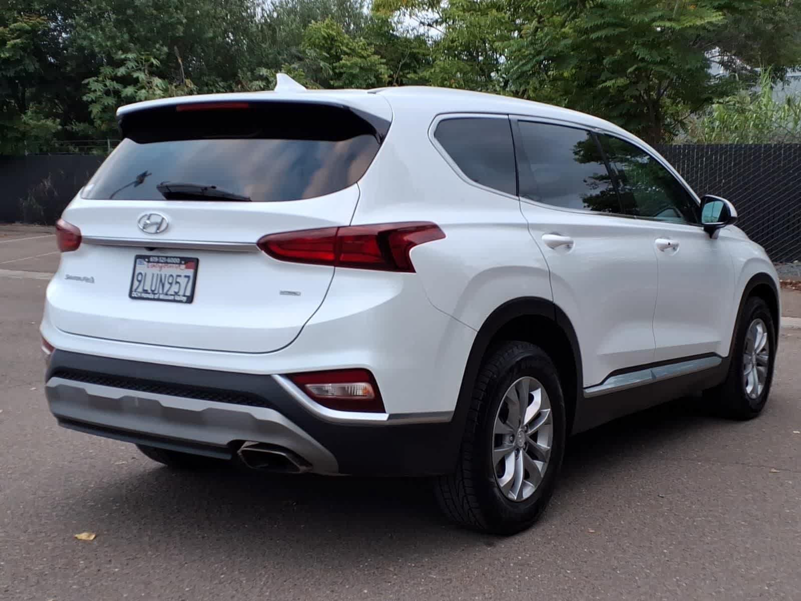 Used 2020 Hyundai Santa Fe SEL AWD/4WD image 4