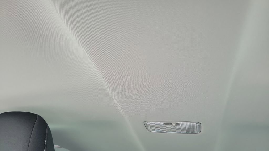 Certified 2022 Toyota Camry LE image 20