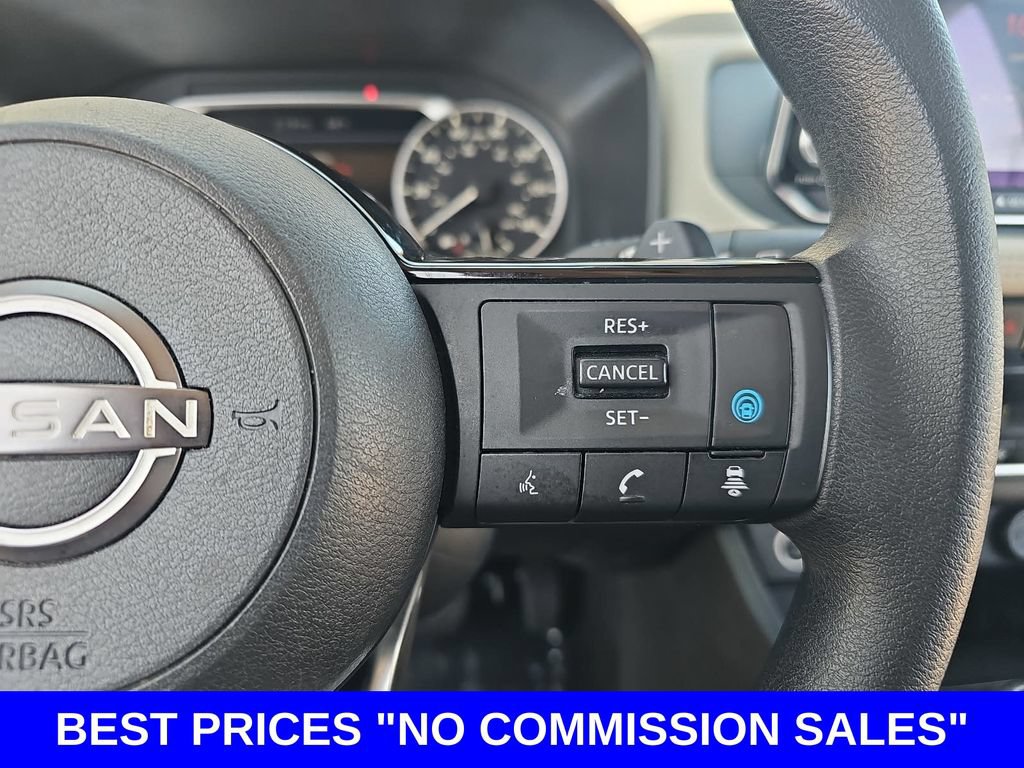 Used 2023 Nissan Rogue SV FWD image 17