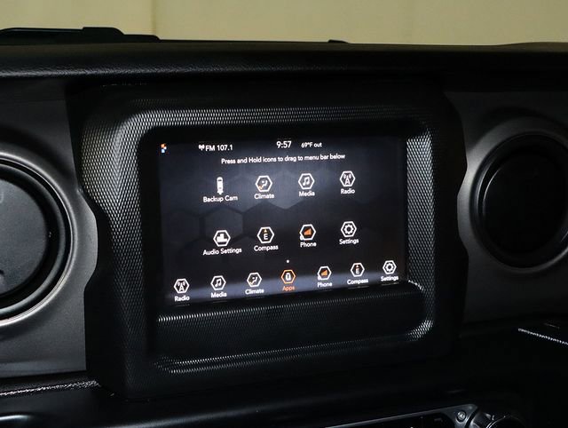 Used 2022 Jeep Wrangler Unlimited Sport image 18