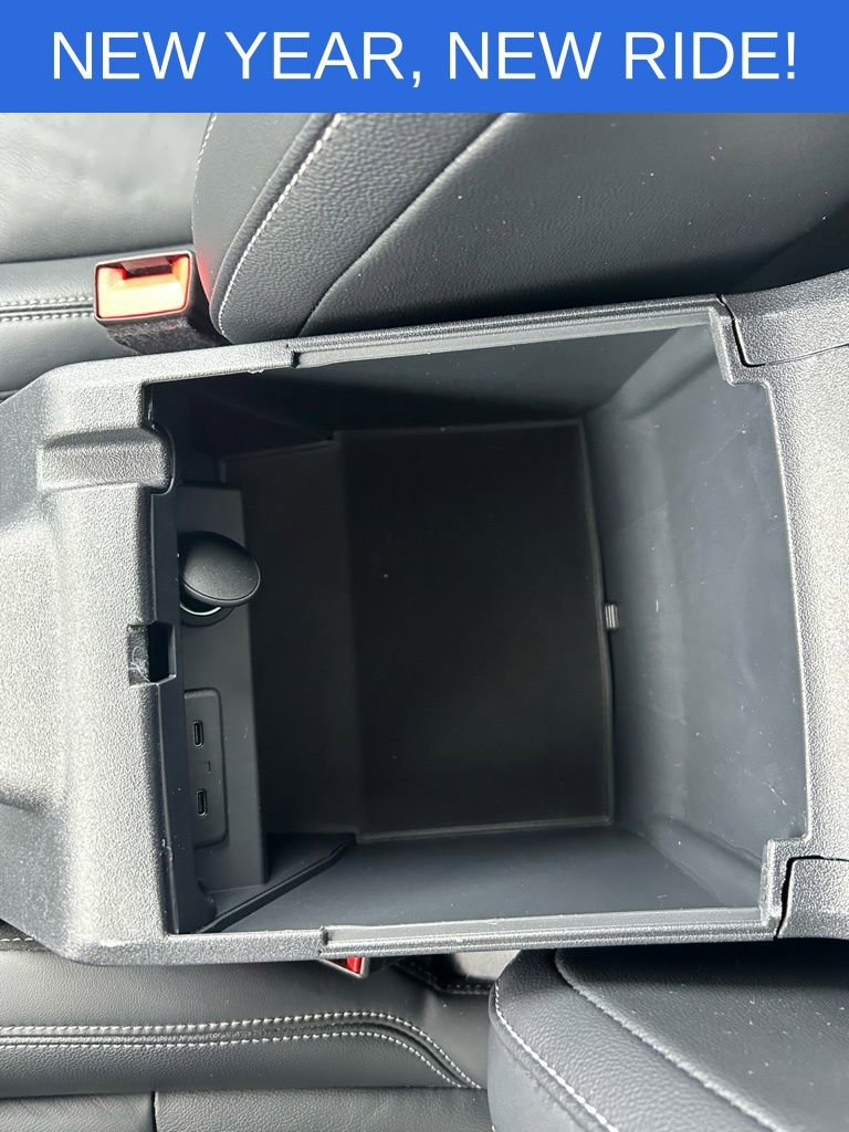 Used 2025 Ford Bronco Outer Banks image 24