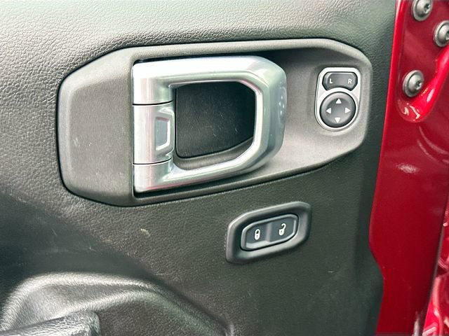 Used 2022 Jeep Wrangler Unlimited Sport image 17