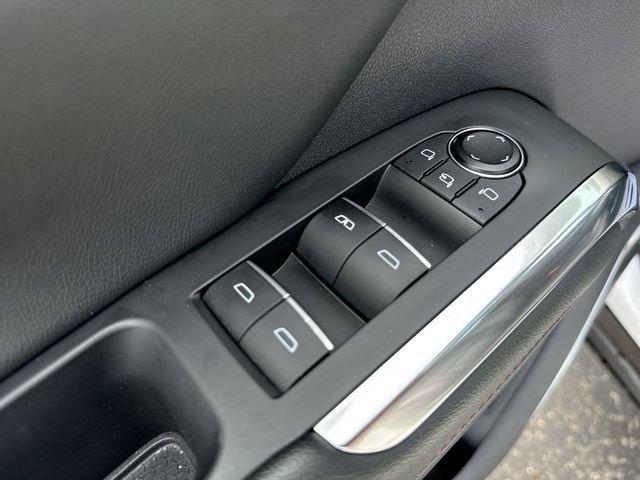 Used 2024 Chevrolet Traverse RS AWD/4WD image 13