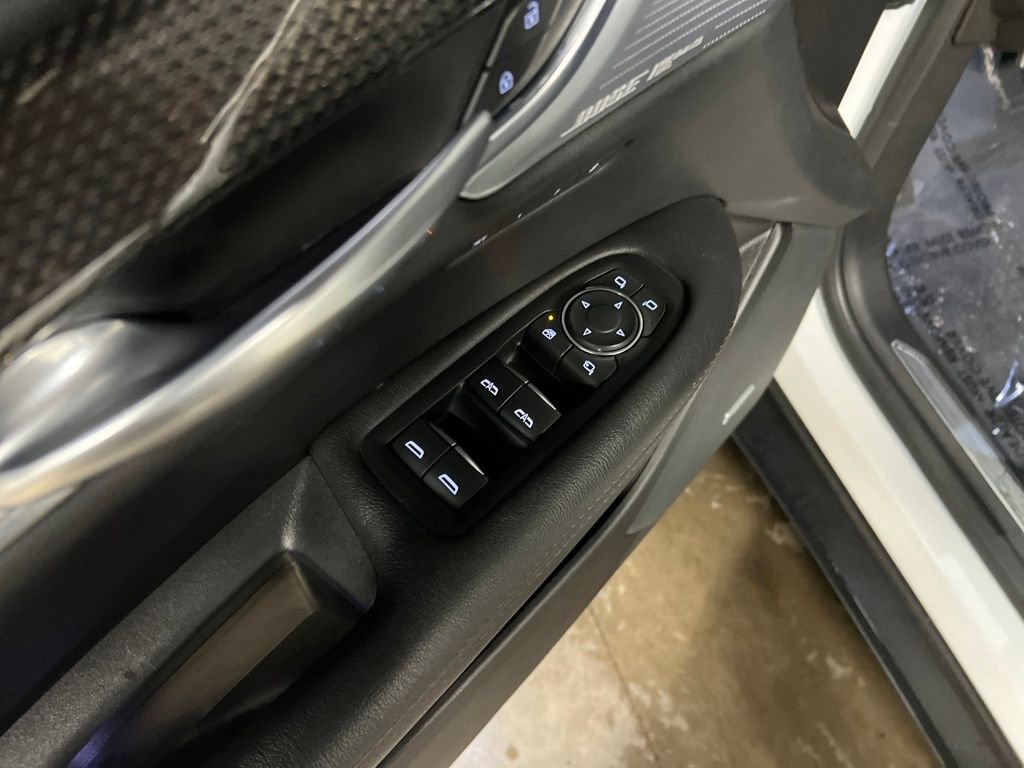 Certified 2023 Cadillac XT5 Sportv w/ Technology Package image 16