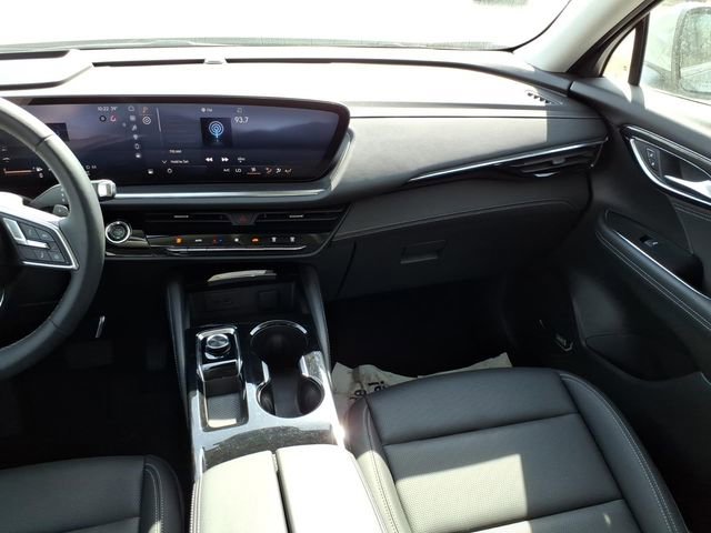 Used 2025 Buick Envision Preferred image 15