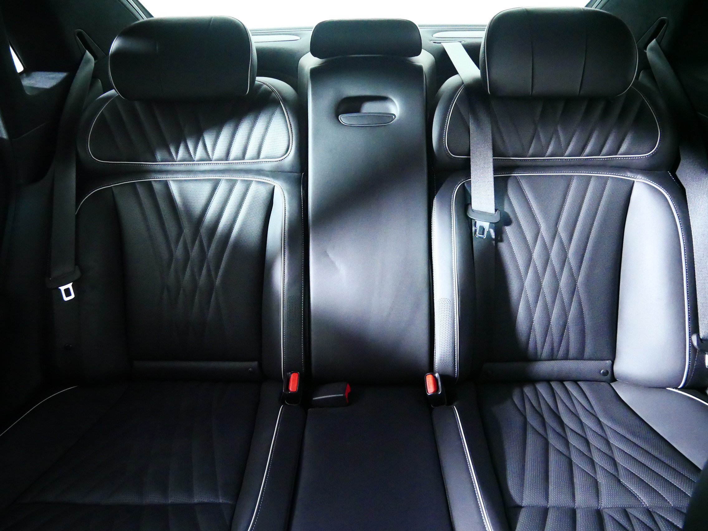 Certified 2024 Genesis G90 3.5T AWD/4WD image 13