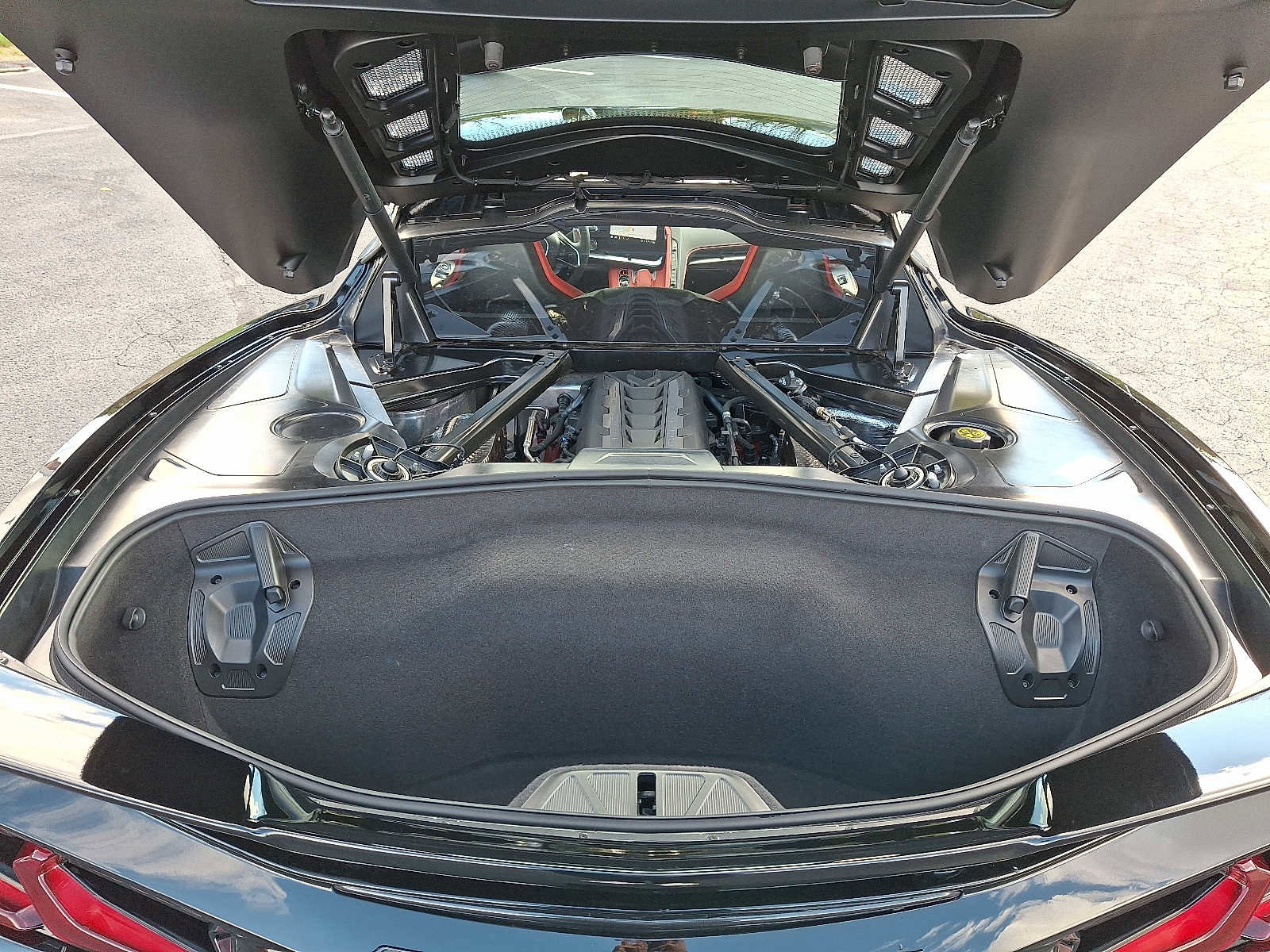 Used 2021 Chevrolet Corvette Stingray Preferred Cpe w/ Z51 Performance Package image 29