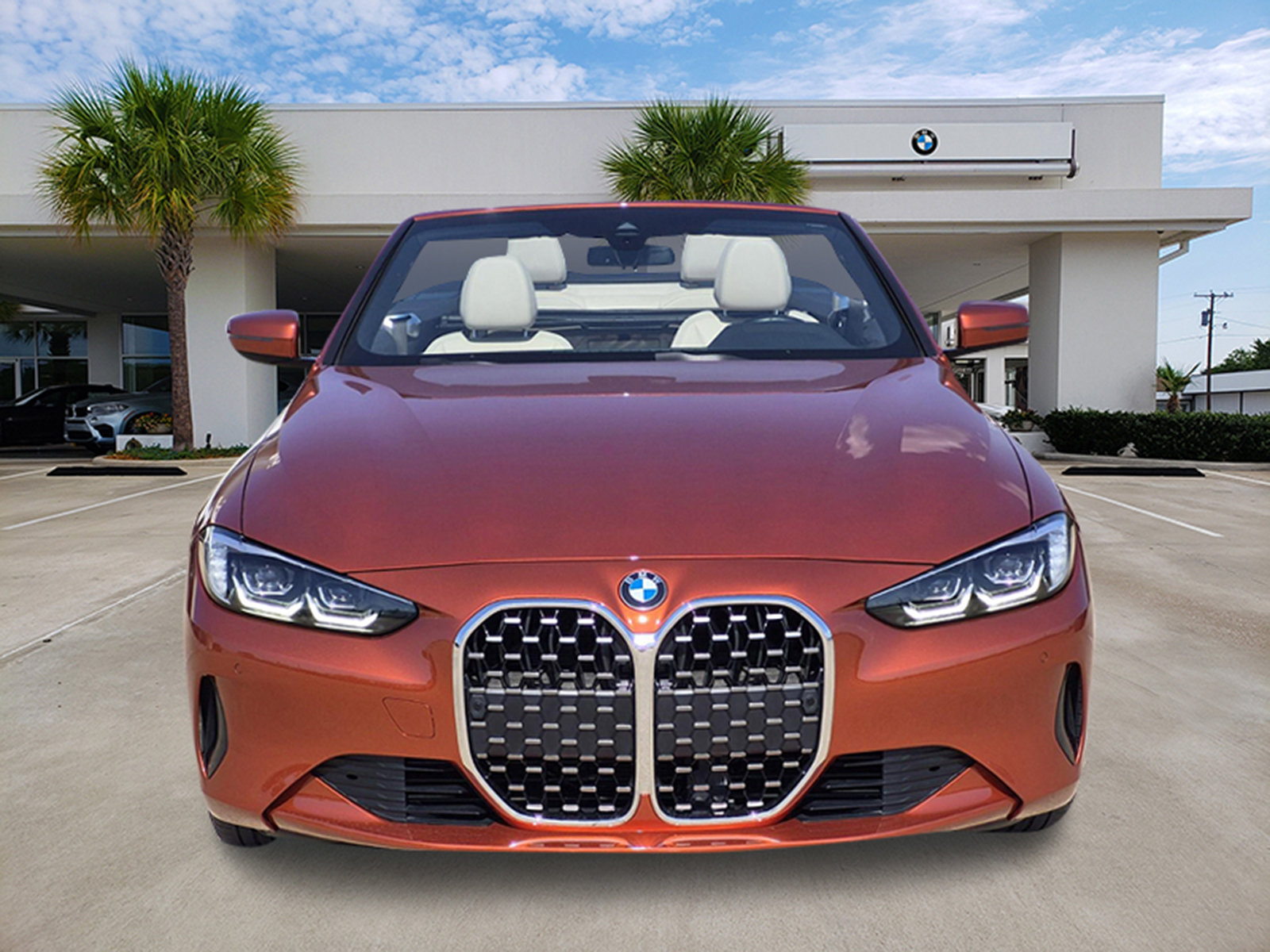 Used 2023 BMW 430i Convertible w/ Premium Package RWD image 2