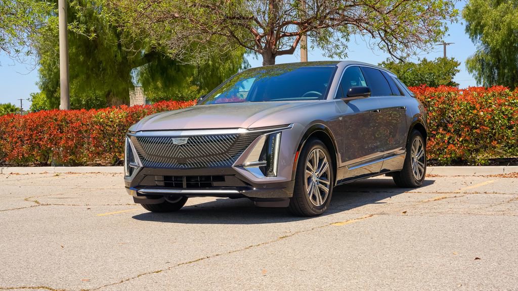 Used 2025 Cadillac Lyriq Luxury image 39