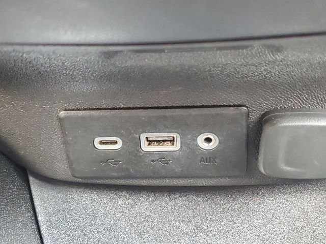 Used 2022 Chevrolet Malibu LT image 21