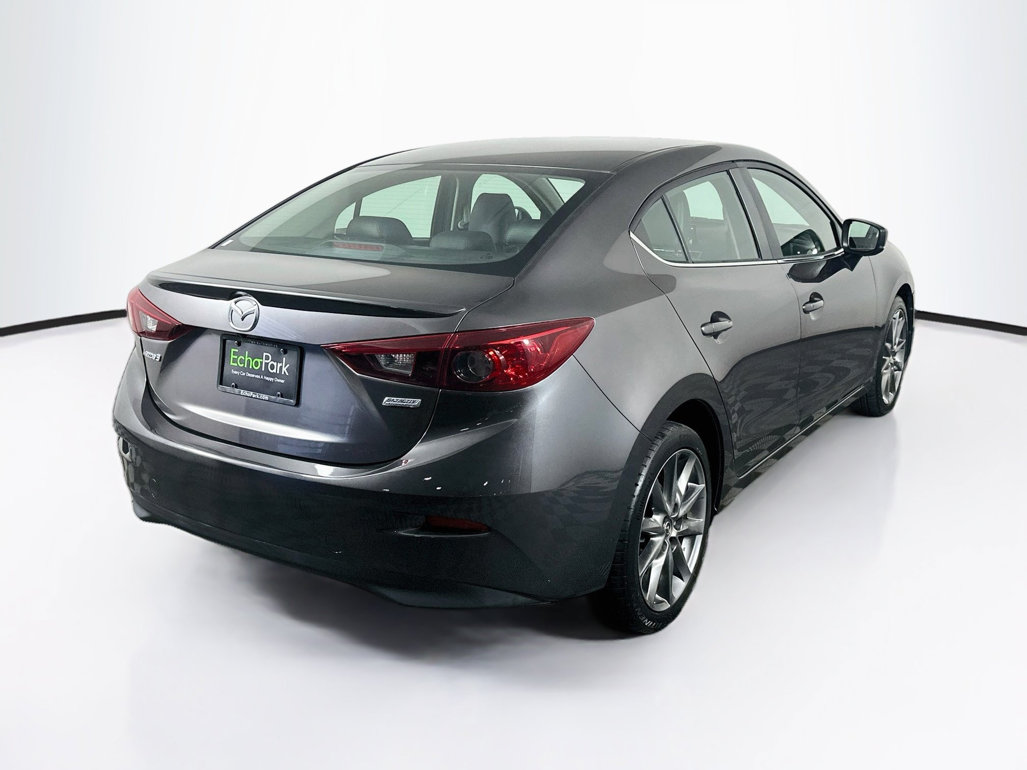Used 2018 MAZDA MAZDA3 Touring FWD image 9