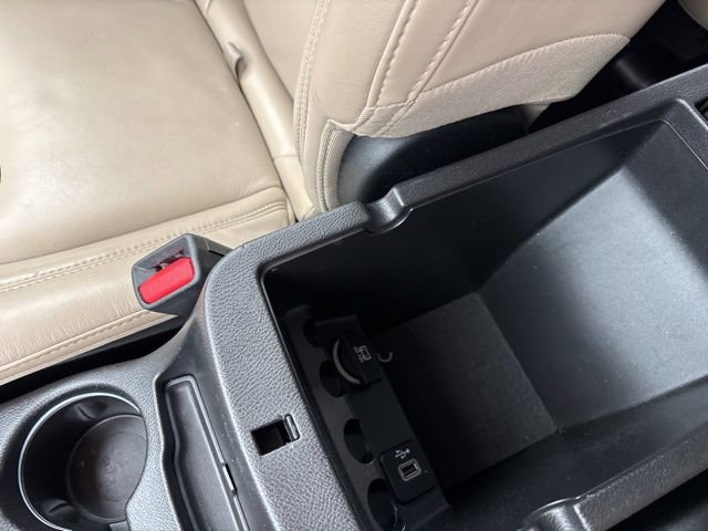 Used 2017 Jeep Cherokee Limited image 28