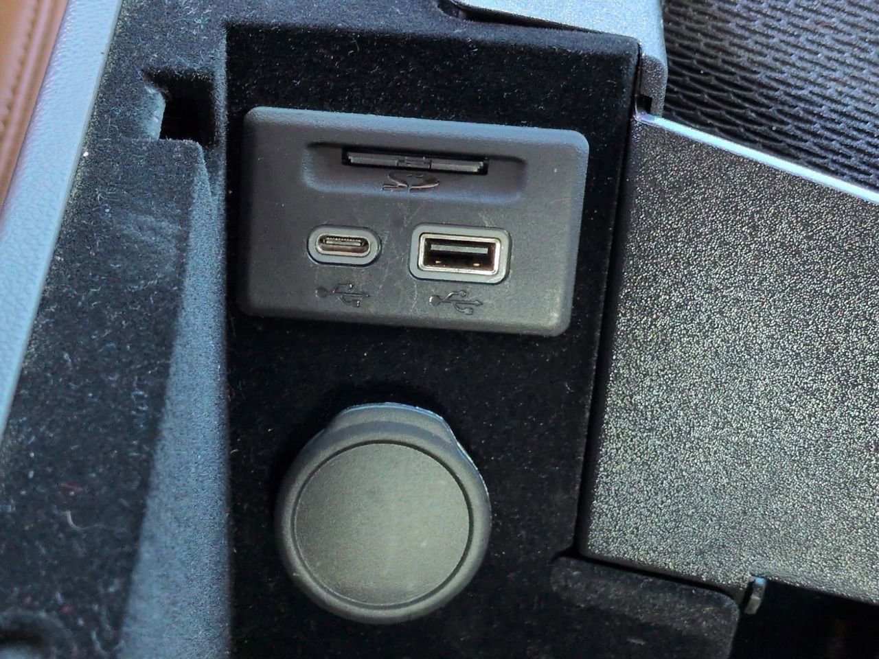 Used 2024 Cadillac CT5 V w/ Platinum Package image 19