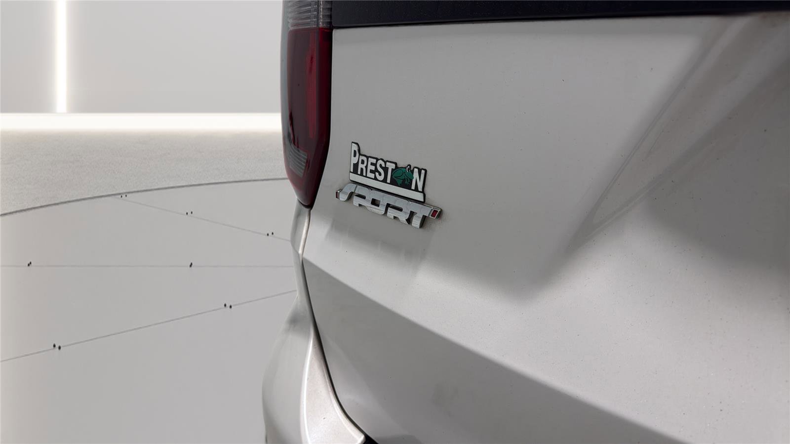 Used 2018 Ford Explorer Sport w/ Equipment Group 401A image 35