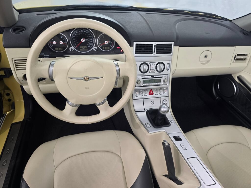 Used 2005 Chrysler Crossfire Limited RWD image 68