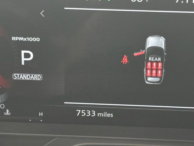 Used 2025 Nissan Pathfinder Platinum w/ Cargo Package image 23